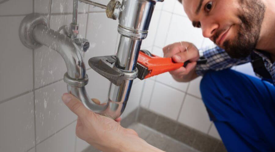 Expert burst pipe repair services in Galena, OH